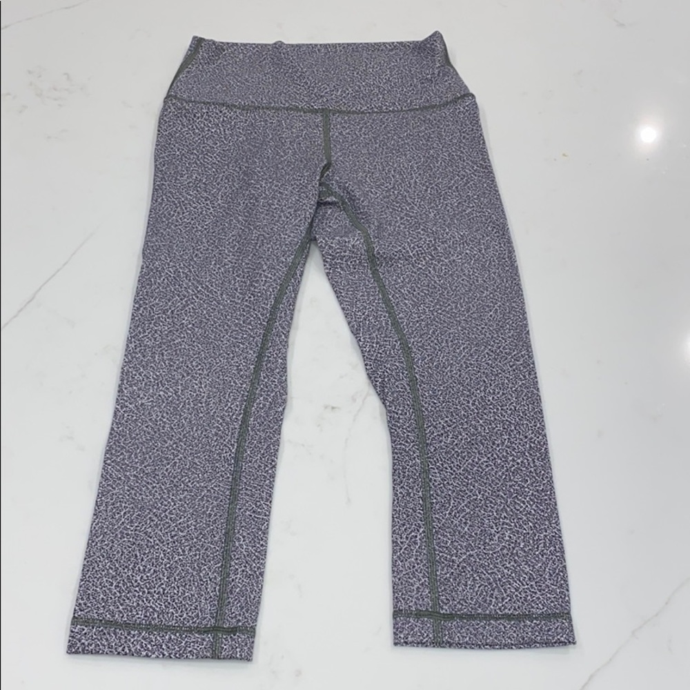 Lululemon Wunder Under Crop